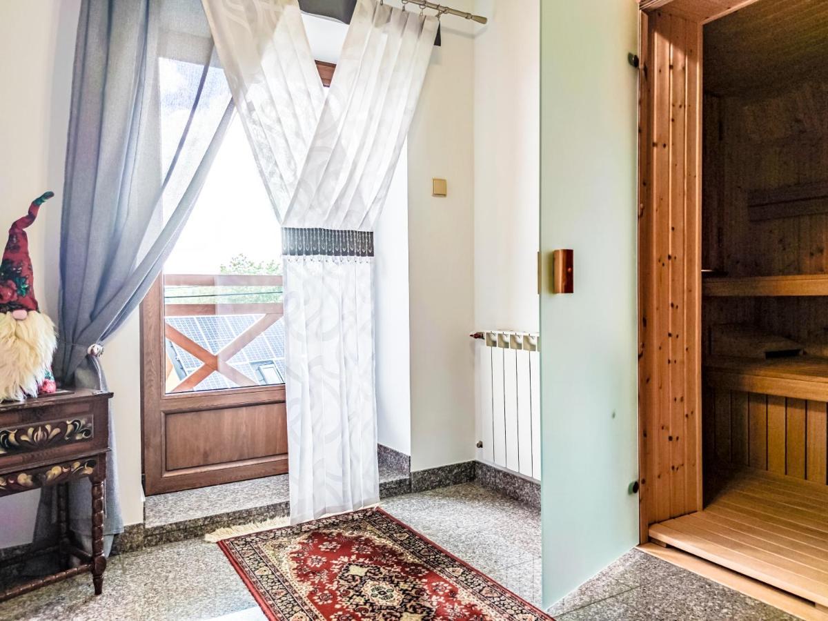 Szostak Apartament Banska Nizna Luaran gambar